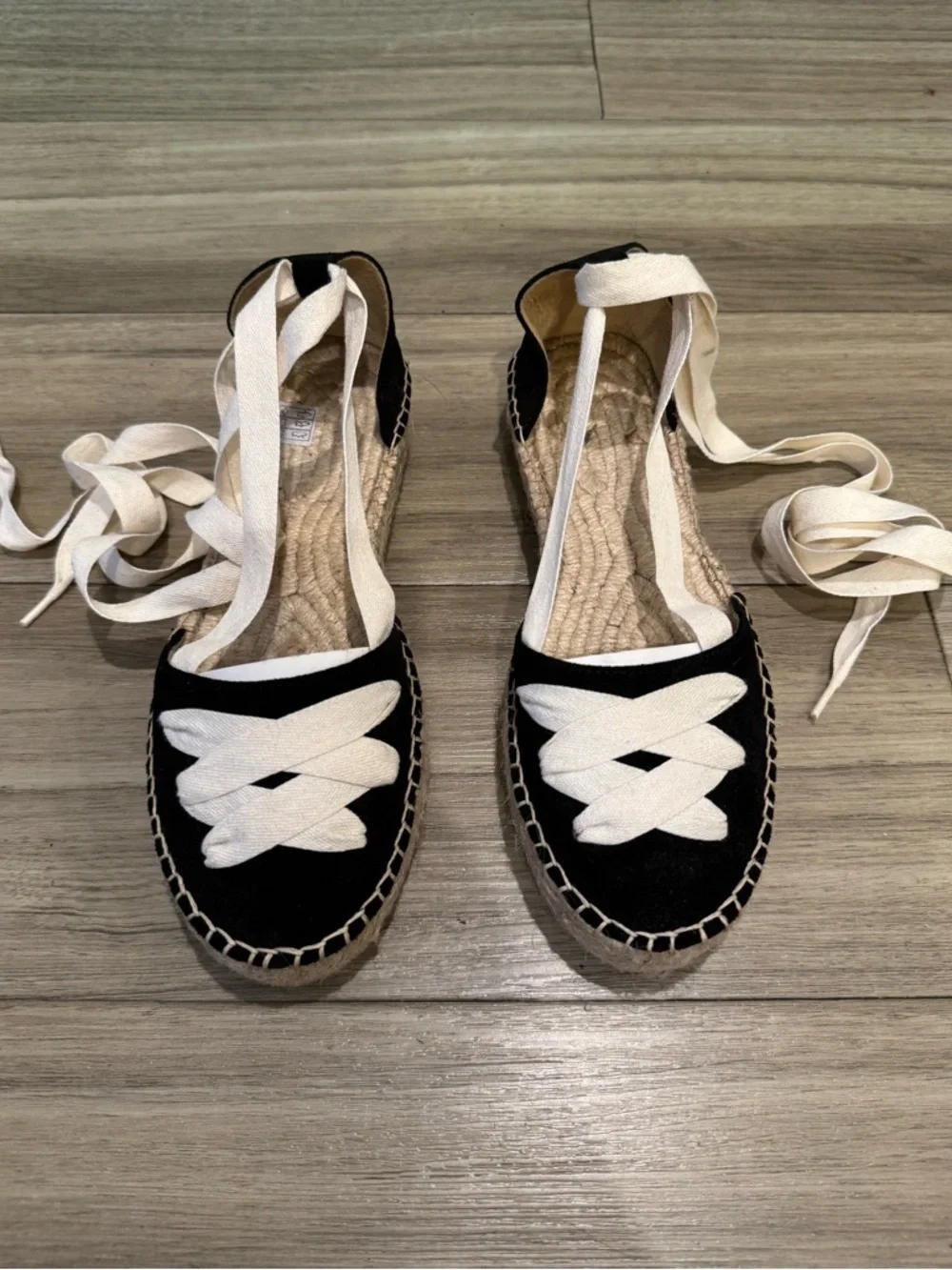 Brand New Spanish Platform Cream White Black Suede Espadrilles Size 38